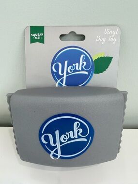York Peppermint Patty Dog Toy Vinyl Squeaky Toy Hershey Licensed Small Toy NEW
